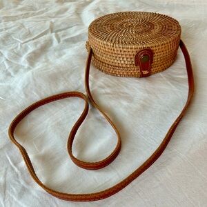 Round Wicker Crossbody Purse